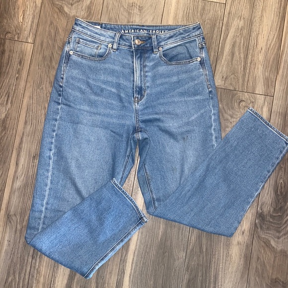 American Eagle Outfitters Denim - American Eagle Outfitters Mom Jeans